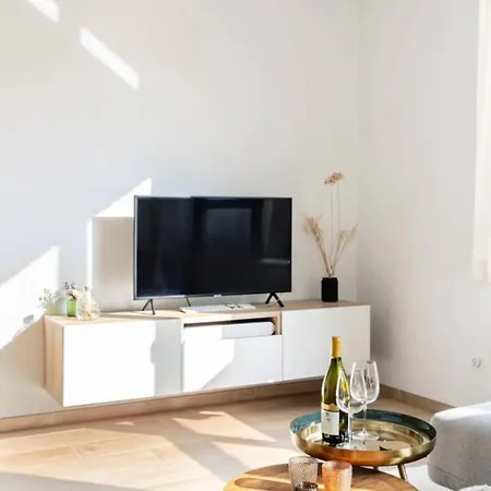 Apartment Sunny Haven *